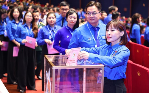 Phiên thứ hai Đại hội Đoàn toàn quốc lần thứ XIII