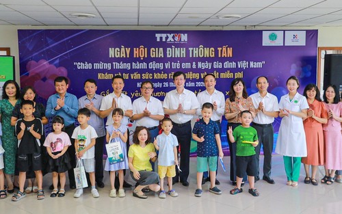 Ngày Gia đình Việt Nam (28/6): Gắn kết yêu thương - Lan tỏa sống xanh