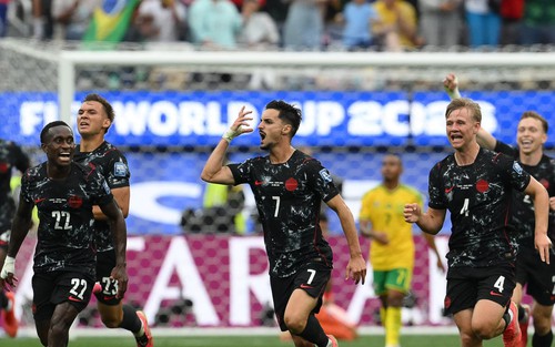 Người hùng ghi bàn giúp ĐT Canada vào vòng 16 đội ở World Cup 2026 là ai?