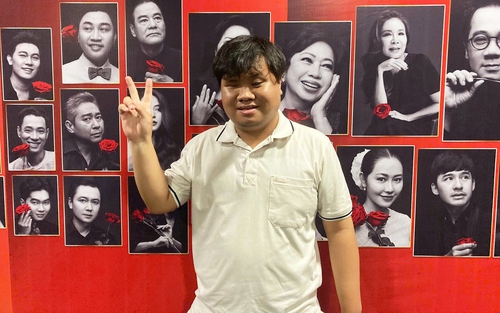 Ước mơ làm BLV bóng đá của chàng trai khiếm thị