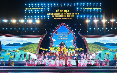 Bế mạc Ngày hội Văn hóa dân tộc Chăm: Bảo tồn gắn với phát triển du lịch