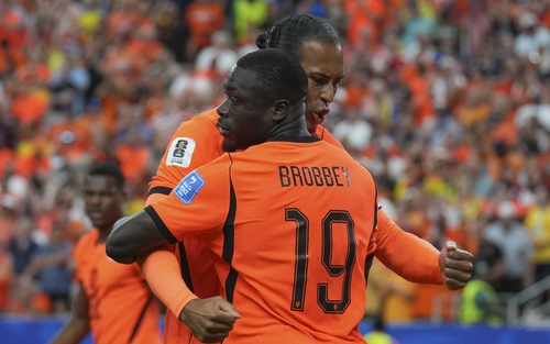 VIDEO clip highlight bàn thắng trận Hà Lan vs Morocco (Vòng 32 đội World Cup 2026)