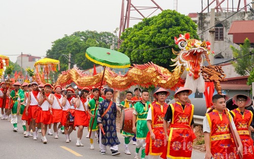 Văn hoá soi đường: Đặc sắc lễ hội đình Chèm