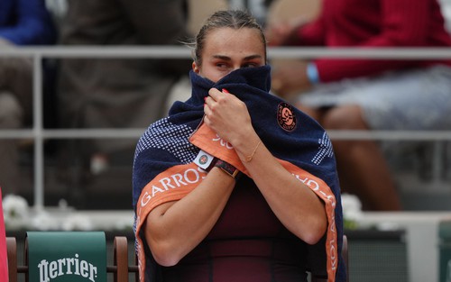 Kết quả Roland Garros 2026 hôm nay 4/6: Berrettini bỏ cuộc, hạt giống số 1 đơn nữ bị loại