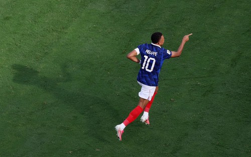 Mbappe lập cú đúp, Pháp thắng đậm Thụy Điển để vào vòng 1/8 World Cup 2026 