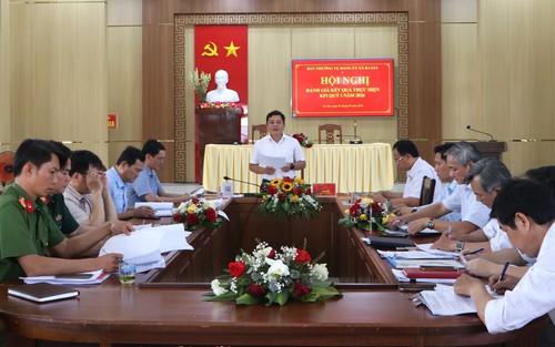 Chấm điểm, đánh giá viên chức hằng tháng hoặc hằng quý