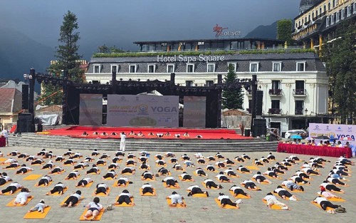 Ngày Quốc tế Yoga: Gắn kết, giao lưu văn hóa Việt Nam - Ấn Độ