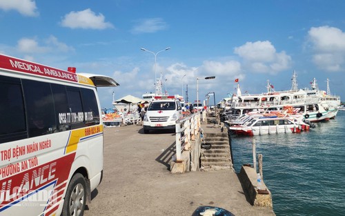 Hoàn tất việc cứu hộ và tập trung khắc phục hậu quả vụ tai nạn lật ca nô du lịch ở Phú Quốc