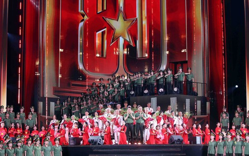 Chương trình Gala nghệ thuật đặc biệt "Tổ quốc bình yên"