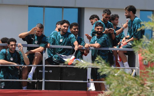 Tổng thống Ai Cập trao huân chương cho Salah và đồng đội sau hành trình lịch sử ở World Cup 2026