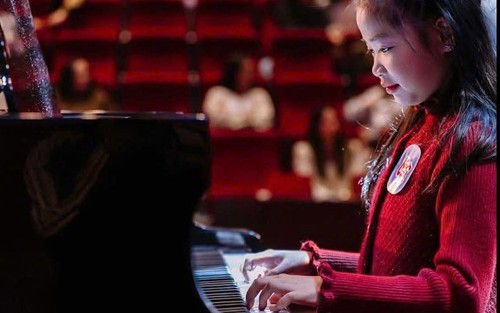 Sân chơi nghệ thuật phát hiện và bồi dưỡng tài năng nghệ sĩ trẻ Việt Nam