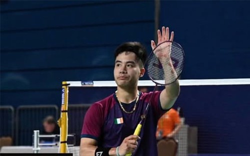 Tay vợt gốc Việt gây địa chấn ở giải Nhật Bản mở rộng