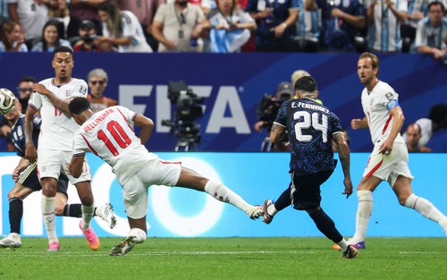 Enzo đủ tài, đủ quái để đấu trí với Rodri