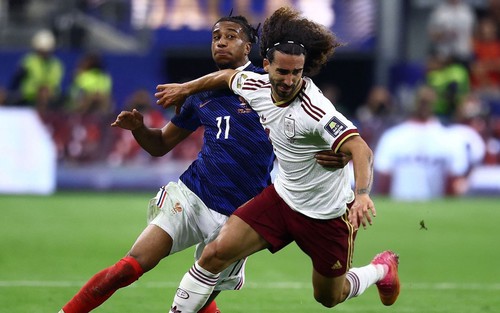 Đội tuyển Tây Ban Nha: Cucurella sẵn sàng “sấy” Messi