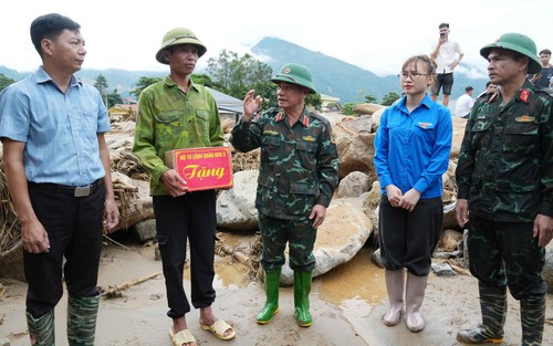 Điểm tựa của người dân vùng lũ Mường Than