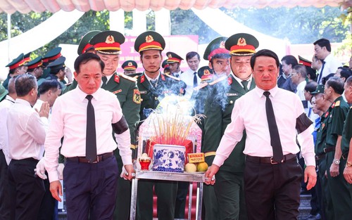 Lễ truy điệu và an táng 34 hài cốt liệt sĩ tại Nghĩa trang liệt sĩ Quốc gia Vị Xuyên