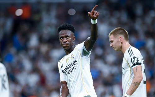 Real Madrid ở vị thế trên Vinicius