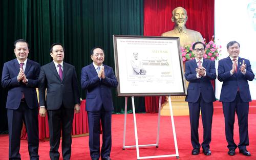 Phát hành bộ tem Kỷ niệm 300 năm Ngày sinh danh nhân văn hóa Lê Quý Đôn