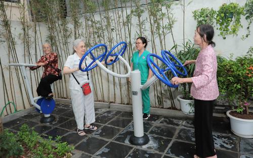 Đặt gia đình vào trung tâm chiến lược phát triển đất nước