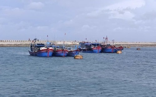 Bão số 1 đổi hướng, cách đặc khu Bạch Long Vĩ khoảng 70km