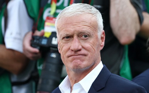 Thực hư việc Deschamps bị xúc phạm trong trận Pháp thắng Paraguay ở vòng 1/8 World Cup 2026