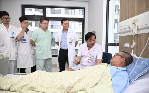 Trái tim người thầy thuốc tuyến cuối và khát vọng xóa nhòa ranh giới y tế tại Ninh Bình