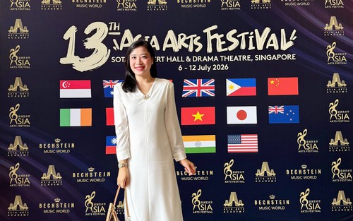 Ca sĩ Bích Hồng là giám khảo thanh nhạc Việt Nam duy nhất tại Asia Arts Festival lần thứ 13