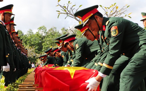 Thủ tướng yêu cầu đẩy mạnh thực hiện tìm kiếm, quy tập và xác định danh tính hài cốt liệt sĩ
