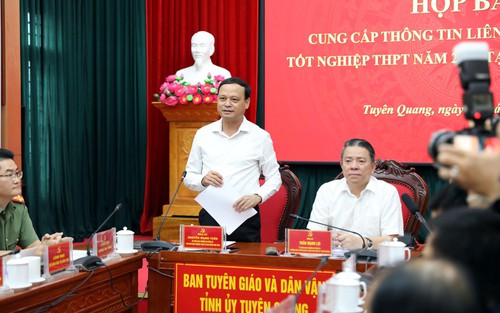 Việc tổ chức thi lại môn Toán tại Tuyên Quang: Bộ GD&ĐT sẽ quyết định phương án xử lý phù hợp sau khi có kết quả xác minh toàn diện