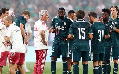 Real Madrid: Ai sẽ là Rodri của Mourinho?