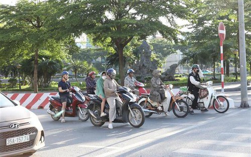 Nắng nóng ở khu vực Trung Bộ có khả năng kéo dài