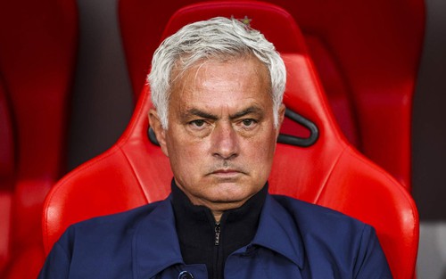 Phim tài liệu về Jose Mourinho trên Netflix: Những góc nhìn khác về "Người đặc biệt"