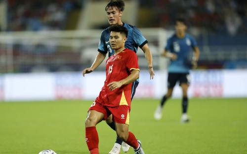 Tin nóng thể thao tối 2/8: Tuyển thủ Việt Nam nhận tin buồn trước trận gặp ĐT Indonesia; Ronaldo sẽ tổ chức hôn lễ ở quê