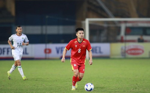 Lê Phạm Thành Long: "Mỏ neo" đích thực của HLV Kim Sang Sik