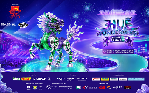 Hàng ngàn khán giả phủ kín sự kiện Huế Wonderverse Music Fest 2026