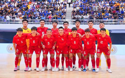 ĐT Việt Nam vượt Thái Lan, giành ngôi á quân giải châu lục