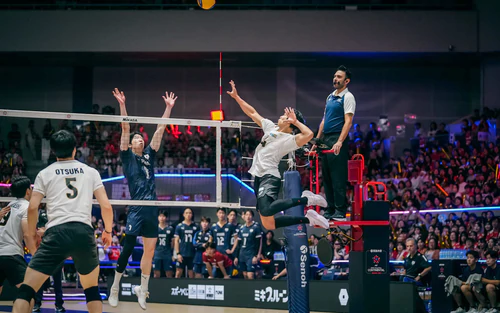 Xác định 2 đội tuyển bóng chuyền nam vào chung kết giải châu Á 2026