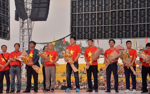 Đừng 'thâm canh' U23 Việt Nam nữa