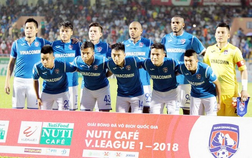 Video clip SLNA 1-0 Hải Phòng: Xuân Toàn ngẫu hứng đánh bại Văn Lâm