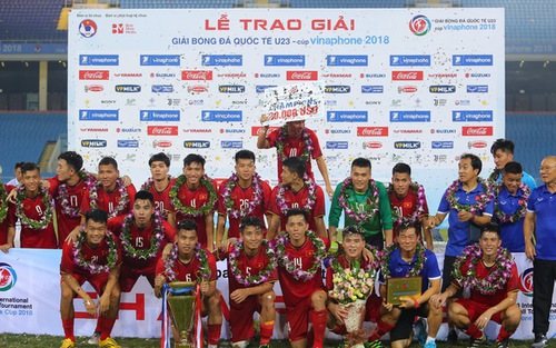 Người xưa, cảnh mới