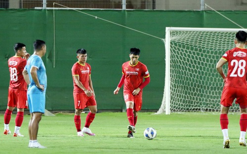 Tin ĐT Việt Nam vs ĐT Trung Quốc hôm nay 5/10: Báo Trung Quốc 'đọc vị' HLV Park Hang Seo