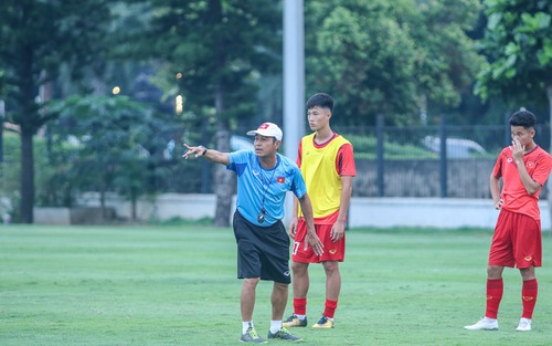 37 thành viên âm tính với COVID-19, U19 Việt Nam đấu Indonesia
