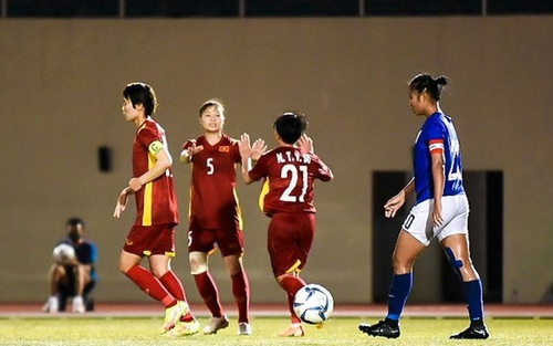 HLV Mai Đức Chung: ‘Thắng 3-0 không phải kết quả tồi’