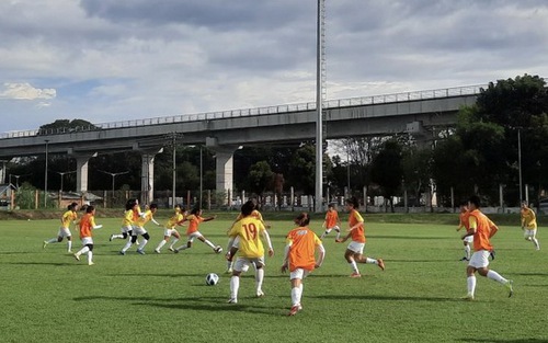 U18 nữ Việt Nam sẵn sàng cho trận bán kết
