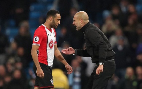 Bị mắng xối xả, Redmond đã phản ứng thế nào với những lời của Pep Guardiola?