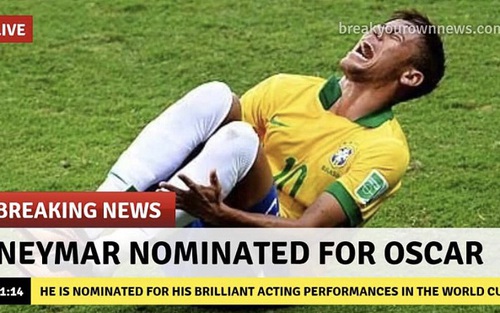 Neymar được đề nghị làm 'thủ khoa sân khấu điện ảnh' sau pha lăn lộn ở trận gặp Mexico