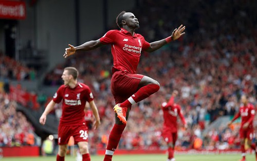 Liverpool 4-0 West Ham: Salah, Mane, Sturridge lập công, The Kop vươn lên đầu bảng