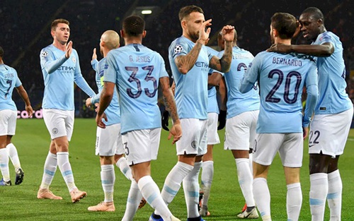 VIDEO Schalke 2-3 Man City: Thiếu người, Man City vẫn thắng ngoạn mục