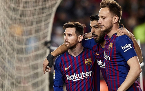 Xem trực tiếp Barcelona vs Lyon (3h00, 14/3) ở đâu?