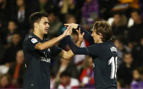 VIDEO Real Valladolid 1-4 Real Madrid: Ngược dòng thành công, Real tìm lại niềm vui